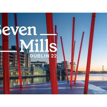 In Guest - Mills Perfect Location * Clondalkin